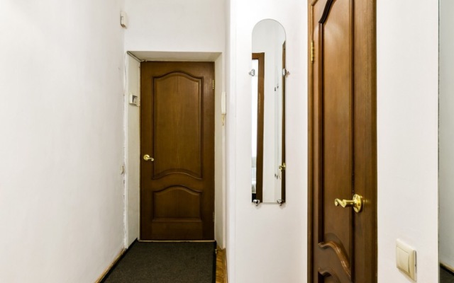 Tverskaya White Apartment in City Centre