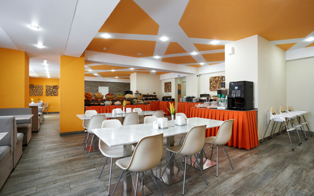Mandarin Hotel