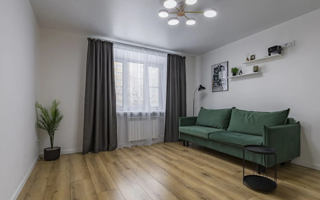 Stilnaya 1-komnatnaya ryadom s Yarmarkoy Flat