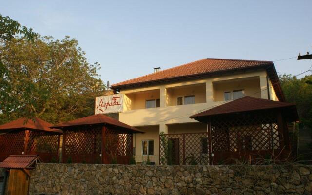 Meraba Guest House