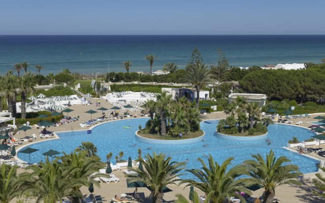 Курортный отель One Resort El Mansour