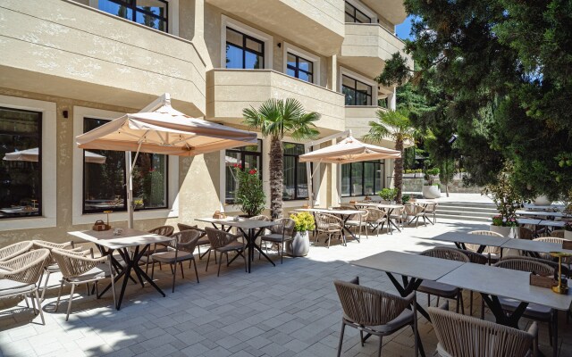 Ore More Boutique Hotel