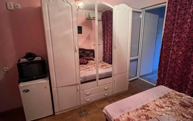 Мини-отель ApartsLounge Алушта