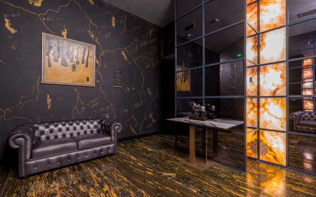 Onyx Hotel