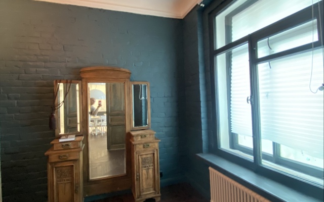 Квартира Дизайнерская с Большой Гостиной и Камином