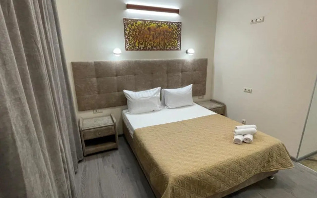 Sandi Peschany Plyazh Hotel