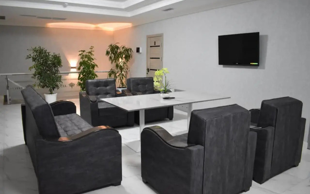 Madera Hotel