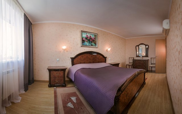 Tomsk Hotel