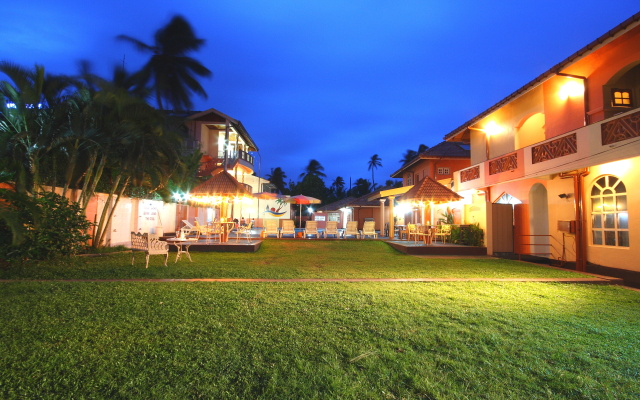 Paradise Holiday Village Hotel