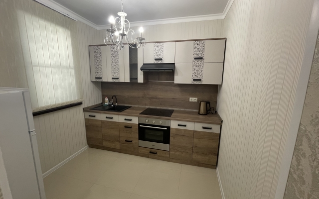 Chastny Dom S Terrasoy Private House