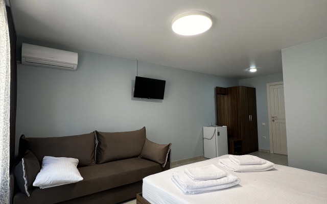 ErEm Guest House