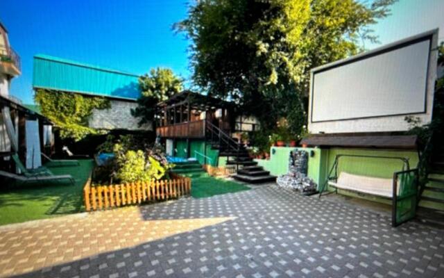 Semeyny Guest House