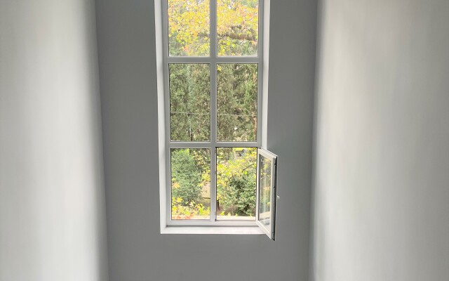 Tsvet Morya 2-komnatnaya Nezhnost Flat