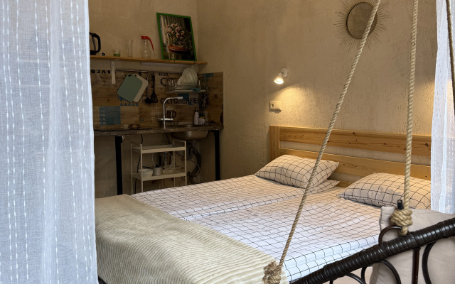 Zelenye Apartamenty Poyuschie Fontany Komsomola 13 Apartments