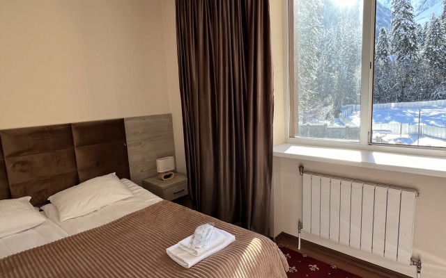Belye Nochi Hotel