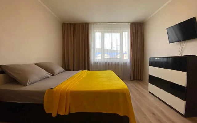 Квартира Просторная 3-к квартира рядом с центром города