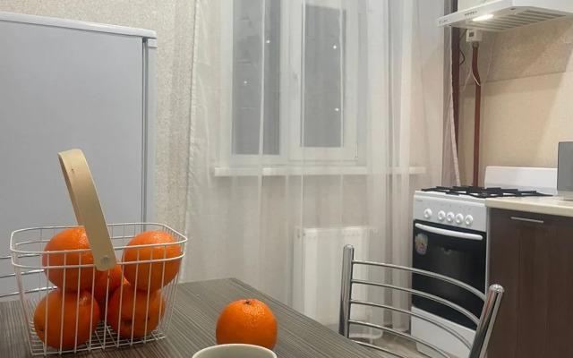Na Ulitse Kozueva Apartments