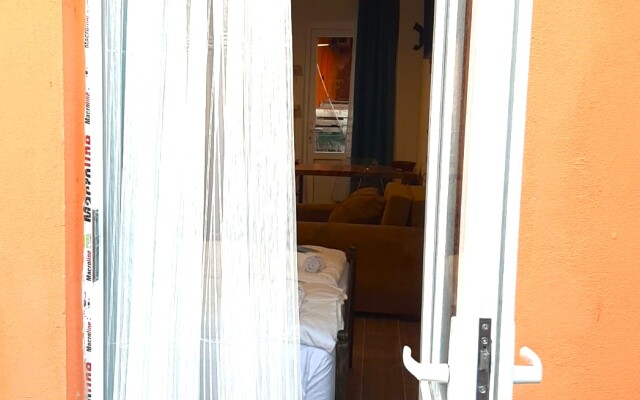 Nebula Inn Apartment