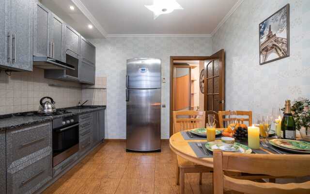 two-room in Amalienau Apartments