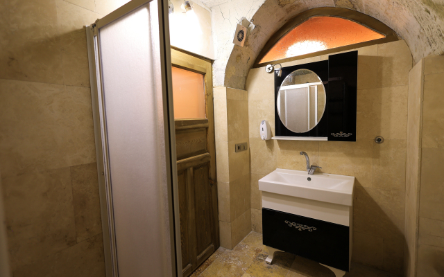 Pacha Cave hotel