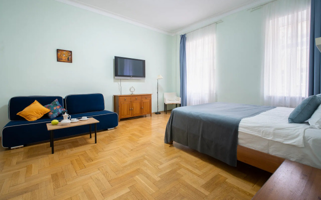 Апартаменты Семейные с Парковкой у Исаакиевской Площади