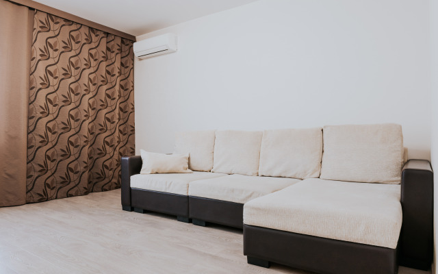 V Krasnoyarske Apartments