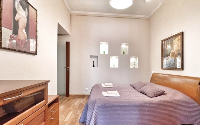 Апартаменты Elite Realty на Караванной 11