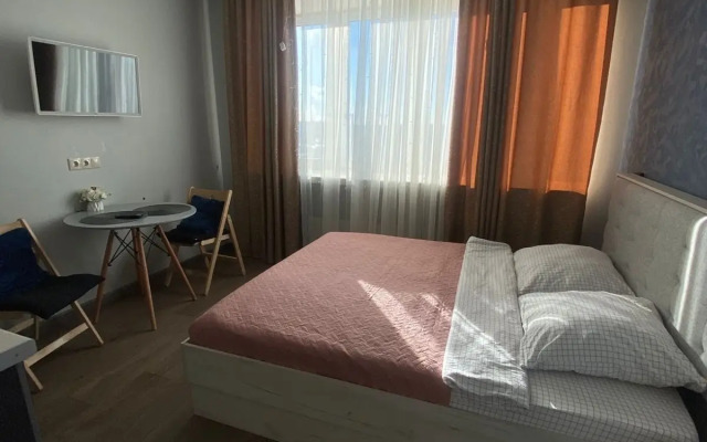 Studiya Na Oktyabryskom Bulvare 26 Flat