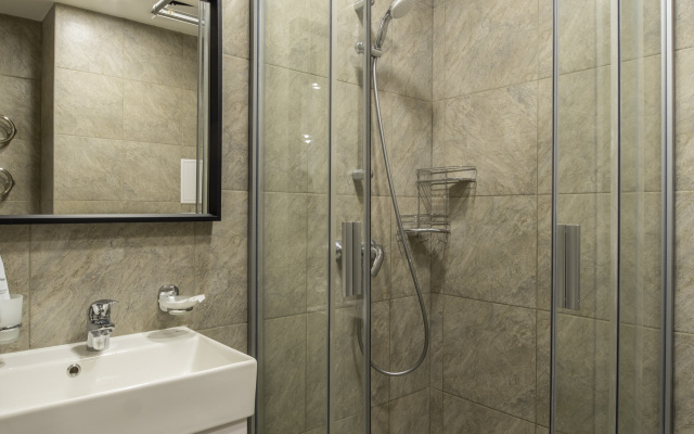 LuxApart U Metro Kupchino Apartment