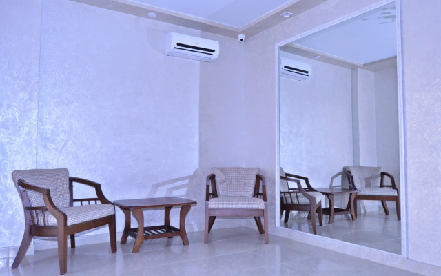Loo De Luxe Hotel