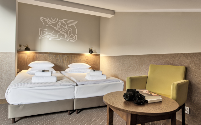Daniel Griffin  by Artery Hotels Apartment hotel