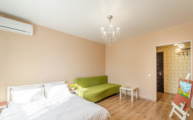 Апартаменты 1-к квартира на Лукачева 10