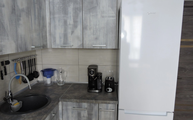 Kanikuly Na Rimskoy Flat
