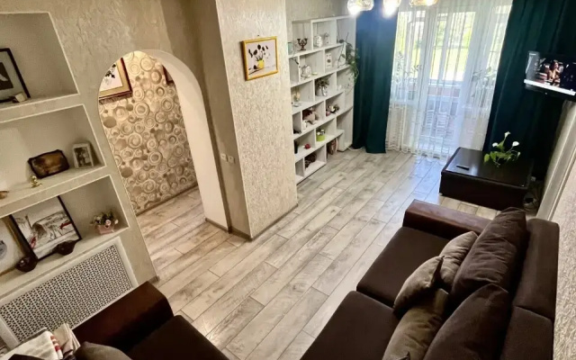 Квартира уютнaя двуxкoмнатнaя в Лeнинском paйонe