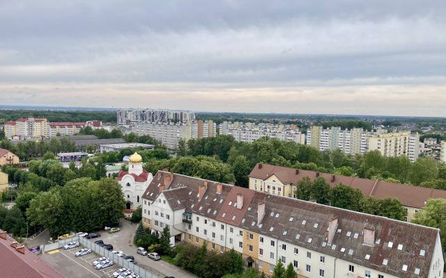 Na 15 Etazhe S Vidom Na Gorod Apartments
