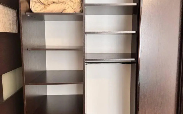 Odnokomnatnaya Ryadom S Parkom Flat