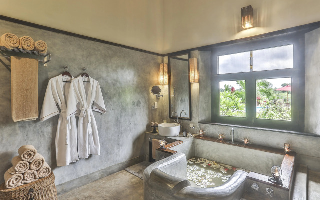 Mayurana by Edwards Collection Villa