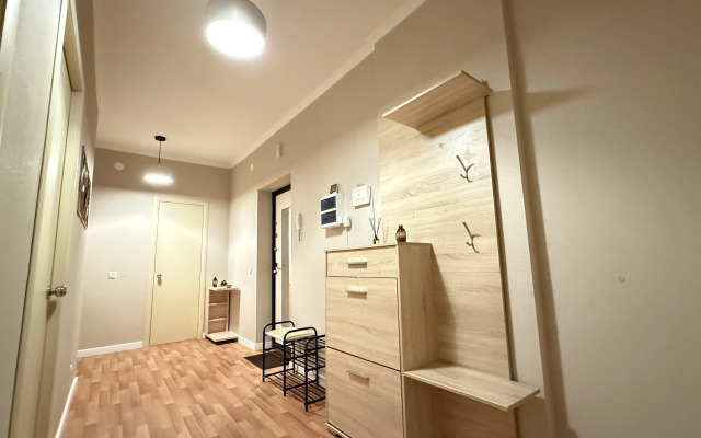 Квартира Уютная двухкомнатная со свежим ремонтом