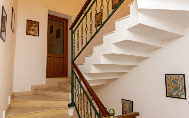 Hotel Iman