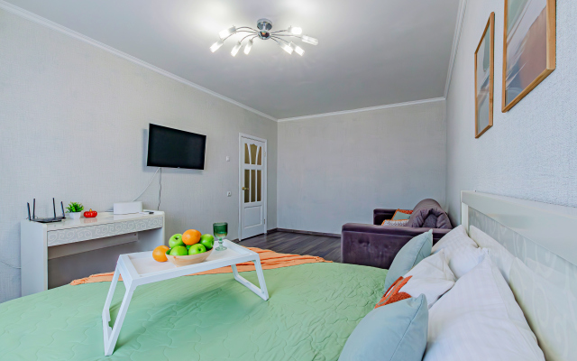 Yarkaya ryadom s Rivyeroy i Tatneft arenoy Flat