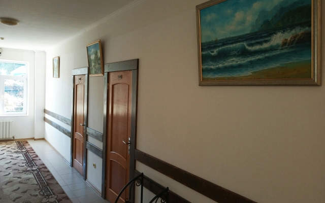 Uyut na Dekabristov Guest House