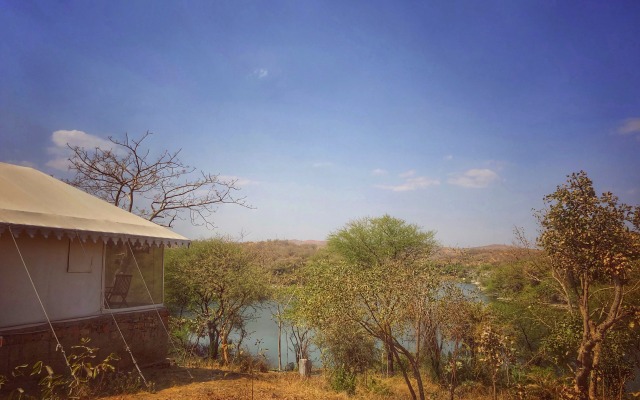 Отель Dera Baghdarrah Nature Retreat Udaipur