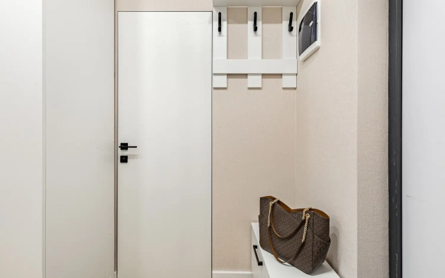 Studiya vozle metro Flat