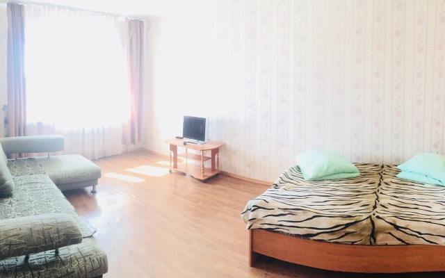 50 let Oktyabrya 71 Apartaments