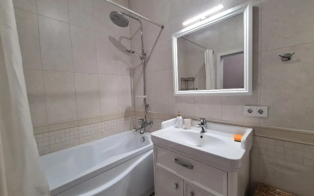 Апартаменты Кино в ЖК 5 звезд