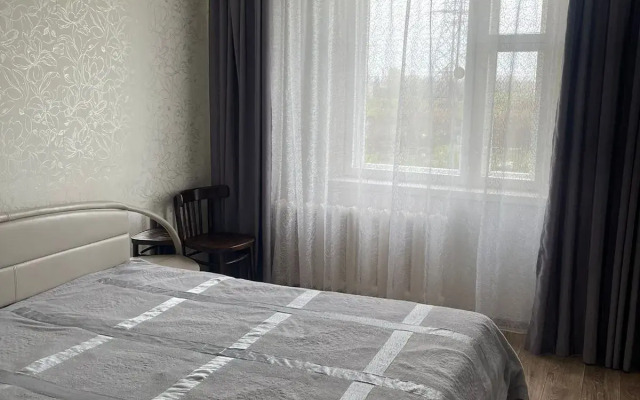 V tsentre goroda 3 komnatnaya Flat