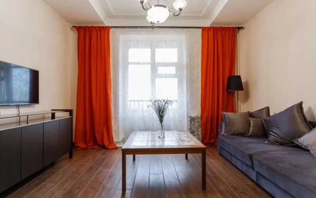 Studiya S Otdelnoy Spalney V Rayone Vokzal Apartmentsa