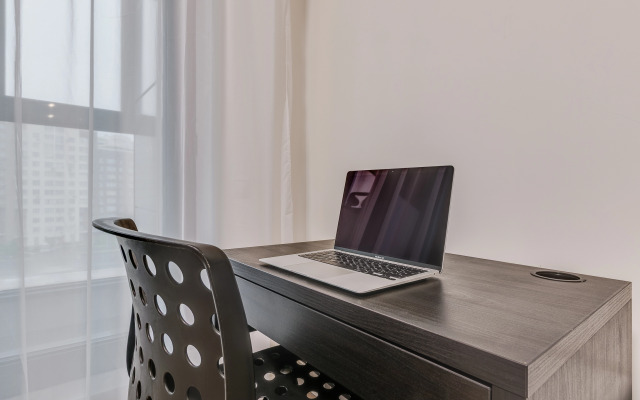 Apartamenty Standartnye s Krasivym Vidom i Balkonom Business Apartments