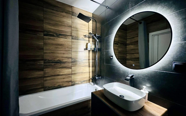 Квартира Просторная на Земнухова