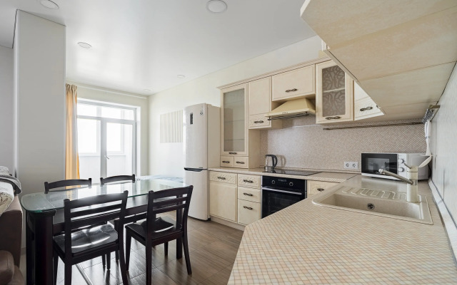 Квартира Просторная 2-комнатная в экологически чистом районе — полуострове Эгершельд